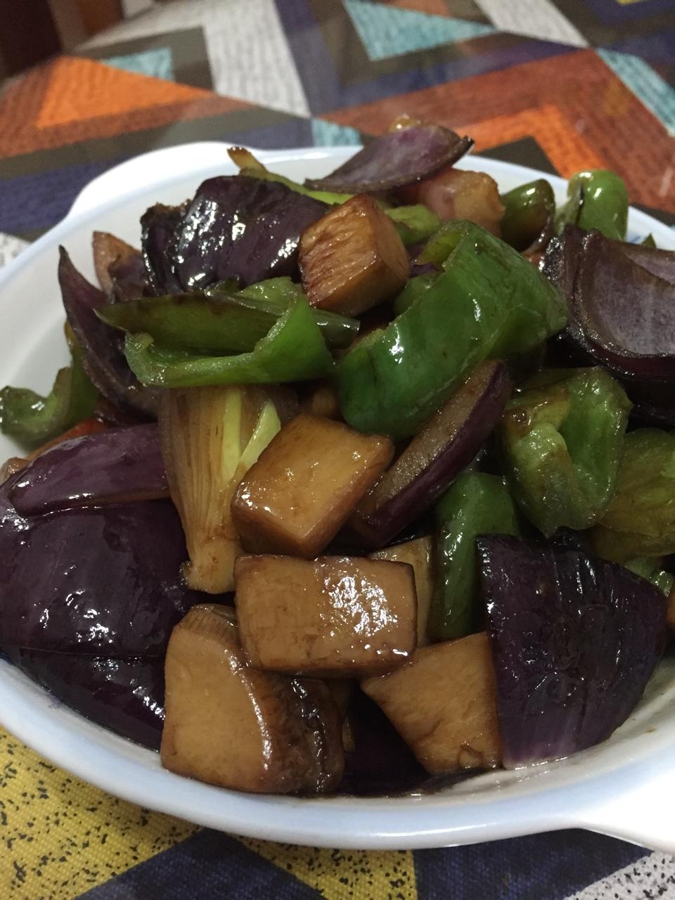 三杯杏鲍菇