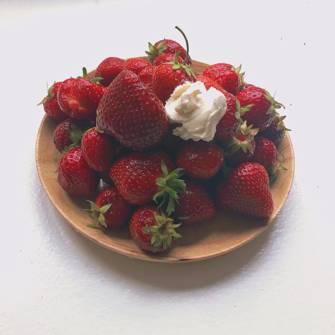 冻草莓