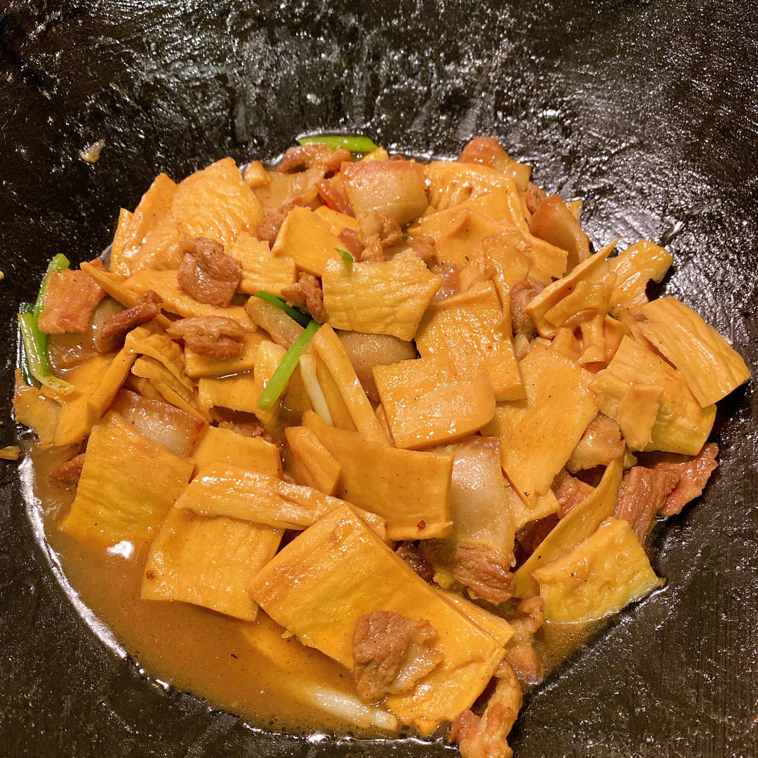 五花肉炒笋干
