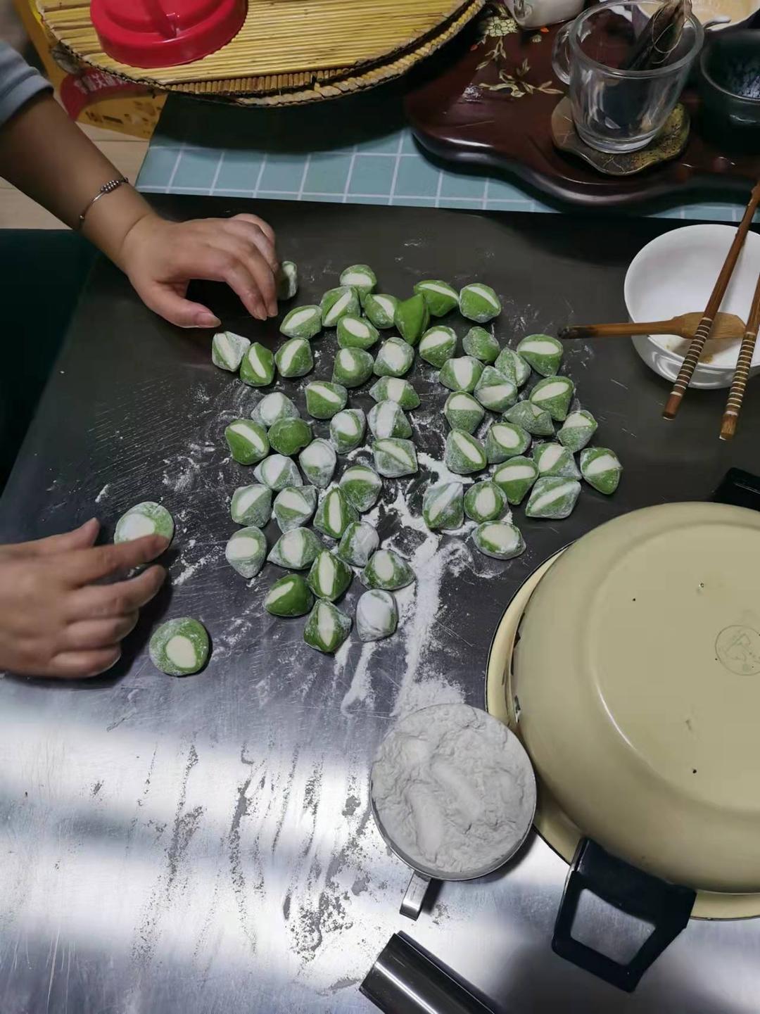 翡翠白菜饺