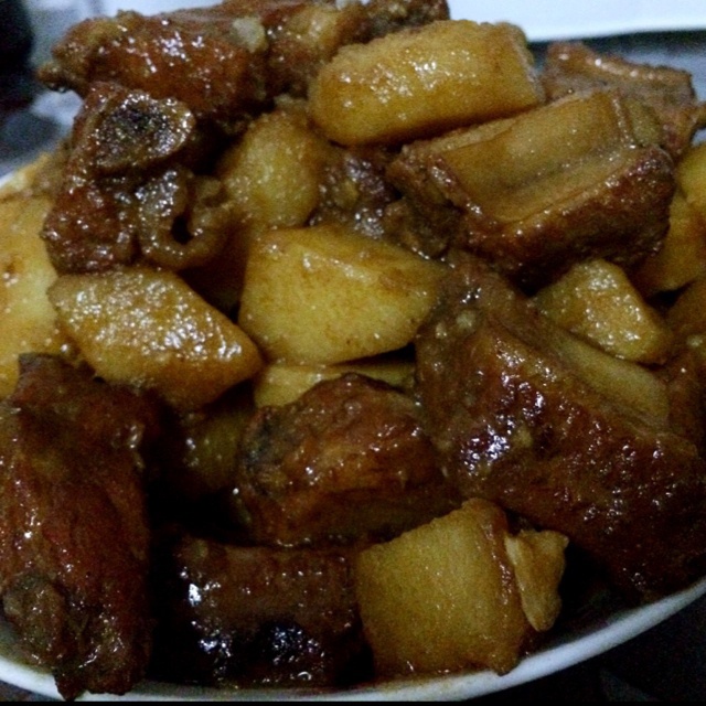 土豆炖排骨