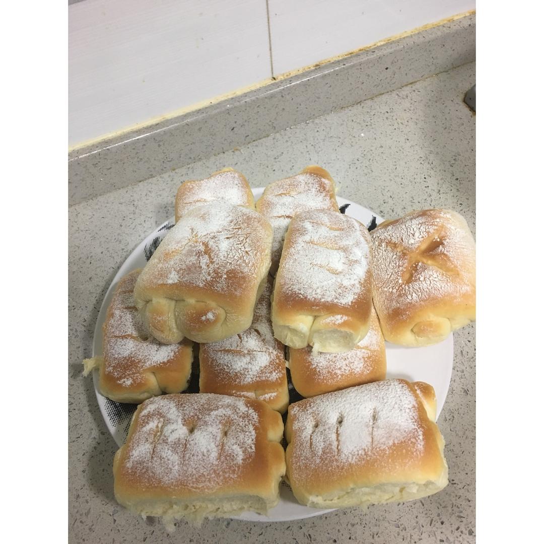 软到不知所措的牛奶卷