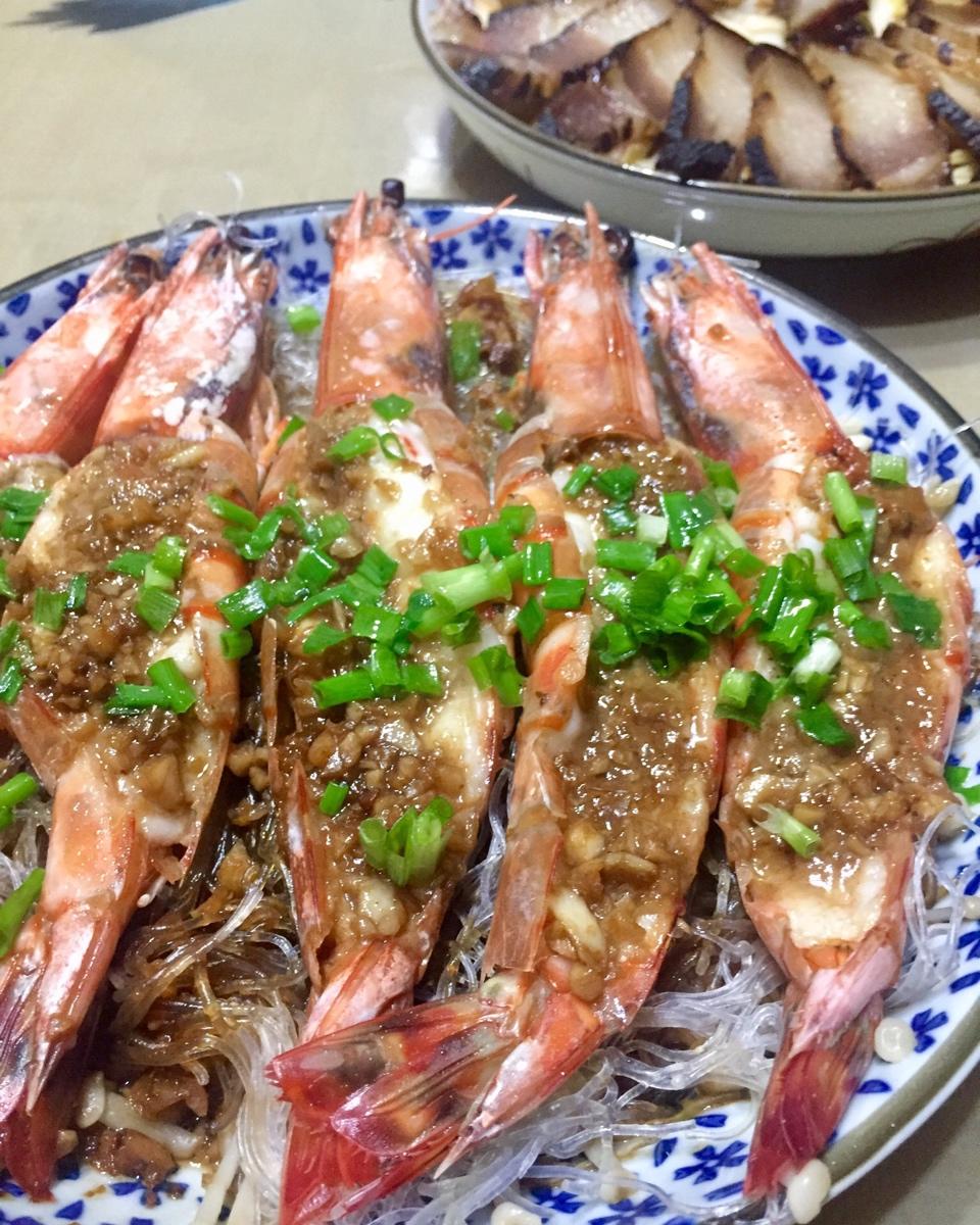 蒜蓉粉丝蒸虾
