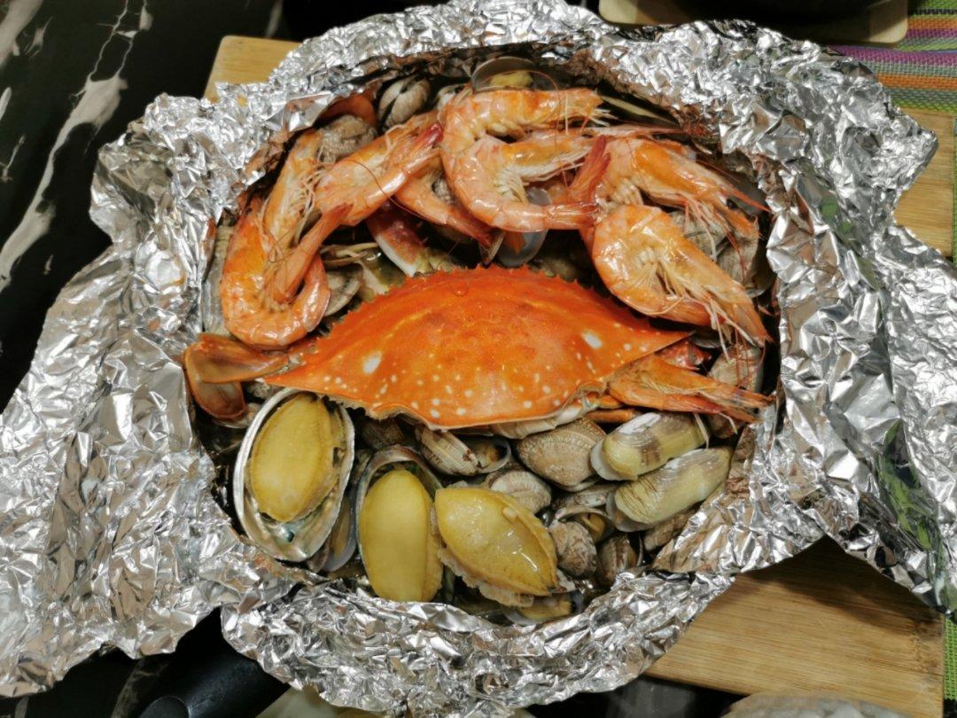 生焗海鲜大杂烩