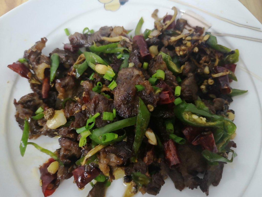 小炒牛肉