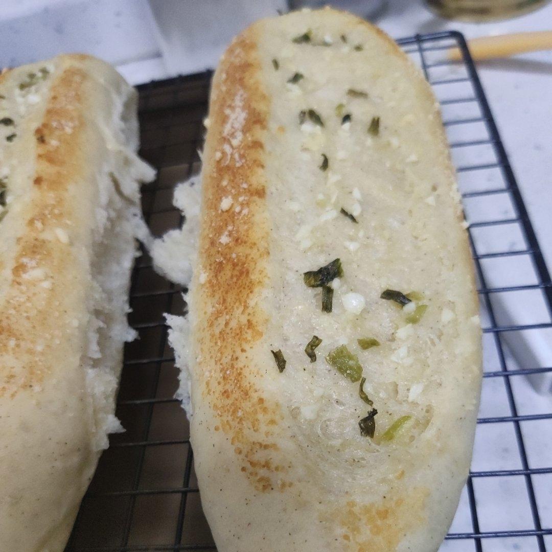 黄金芝士蒜香法式软面包｜芝香浓郁
