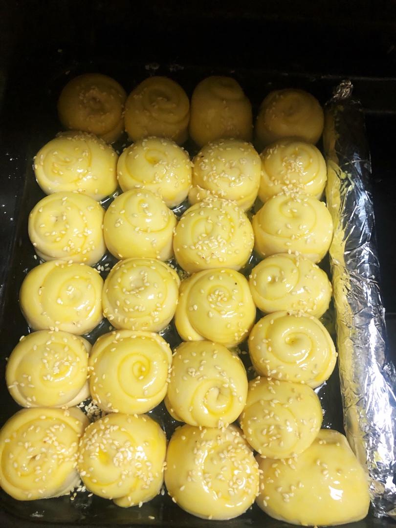 脆底蜂蜜小面包