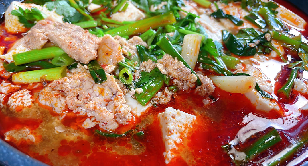 🔥🐟无敌下饭的家常烧鱼籽（干锅鱼杂）🍚🥤