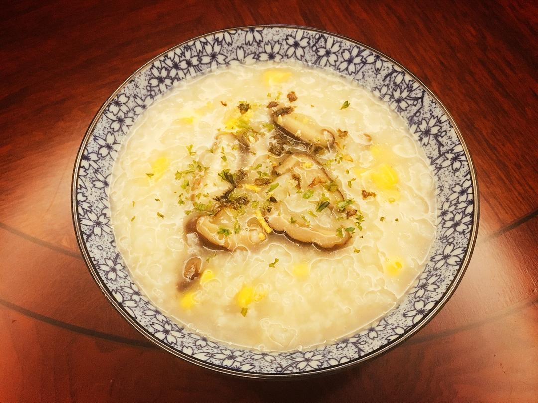 玉米胡萝卜香菇粥