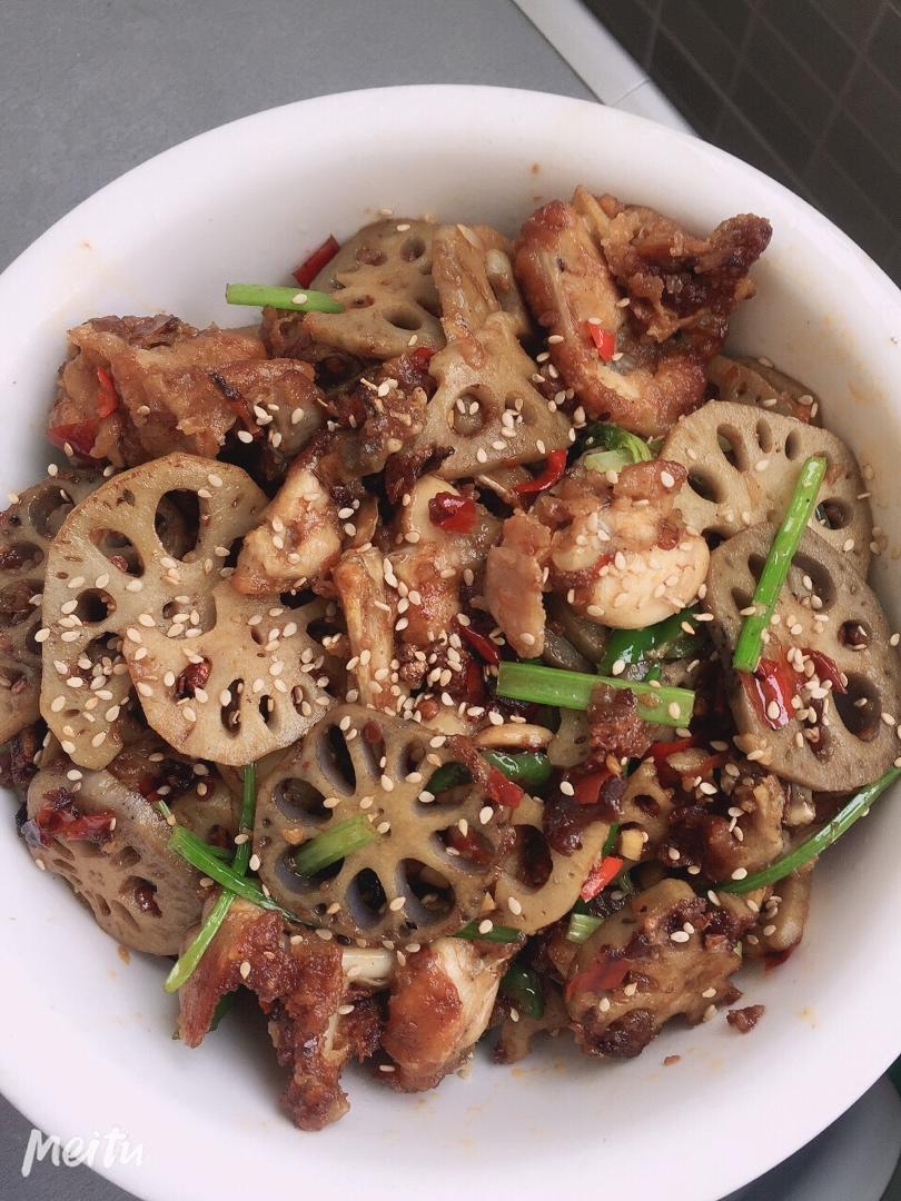 干锅牛蛙