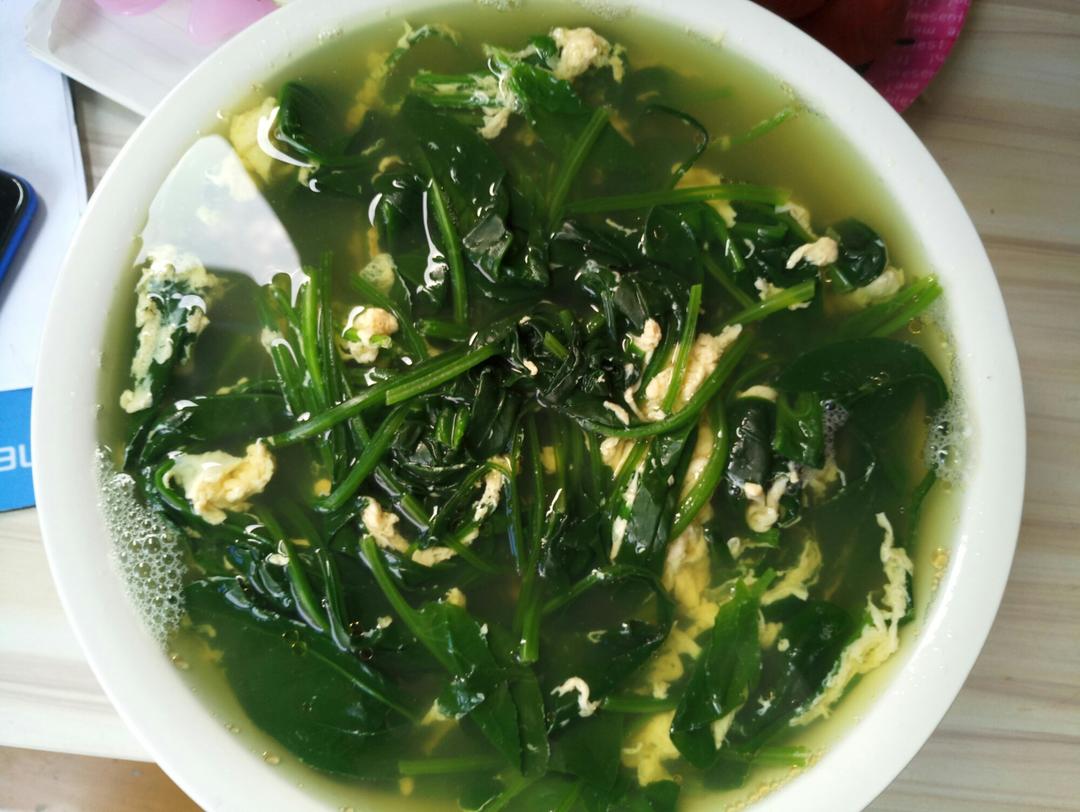 菠菜鸡蛋汤