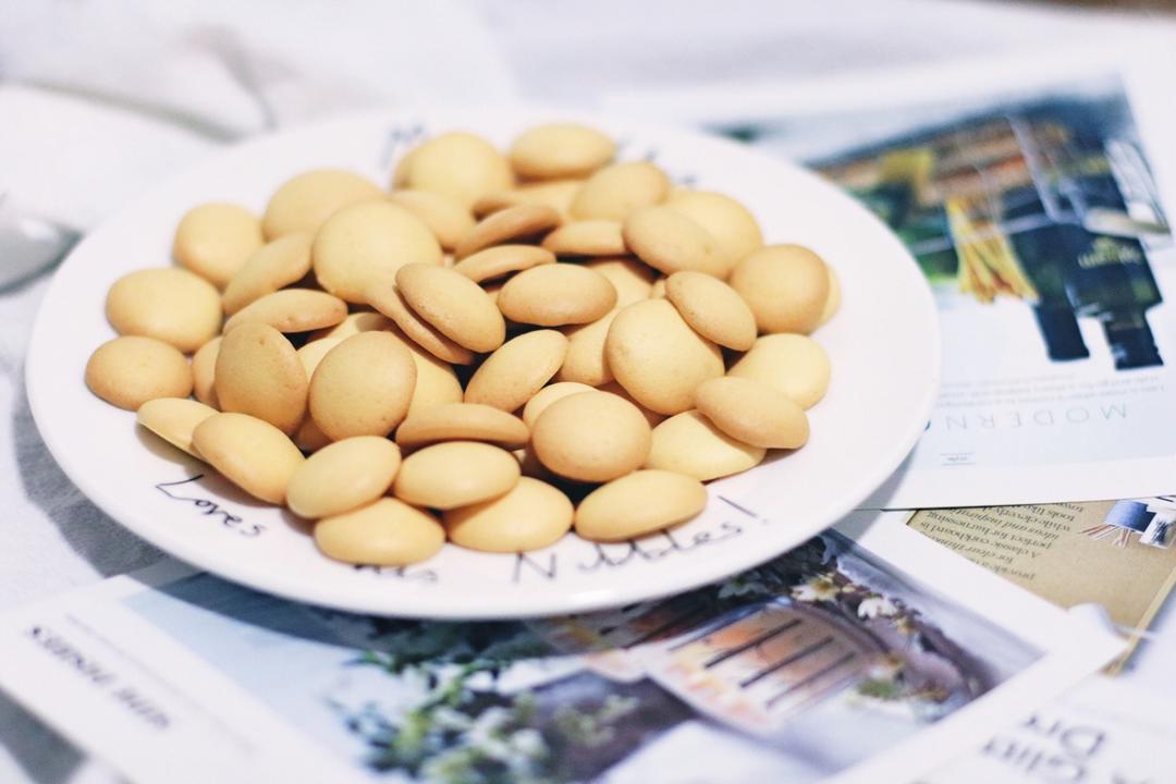 酥脆蛋香小饼干