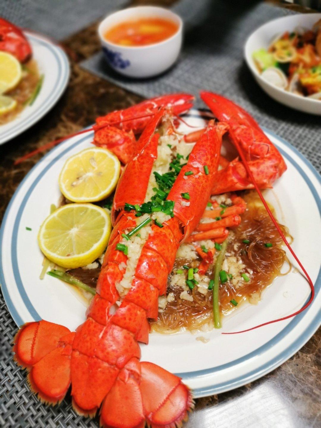 蒜蓉蒸波士顿龙虾