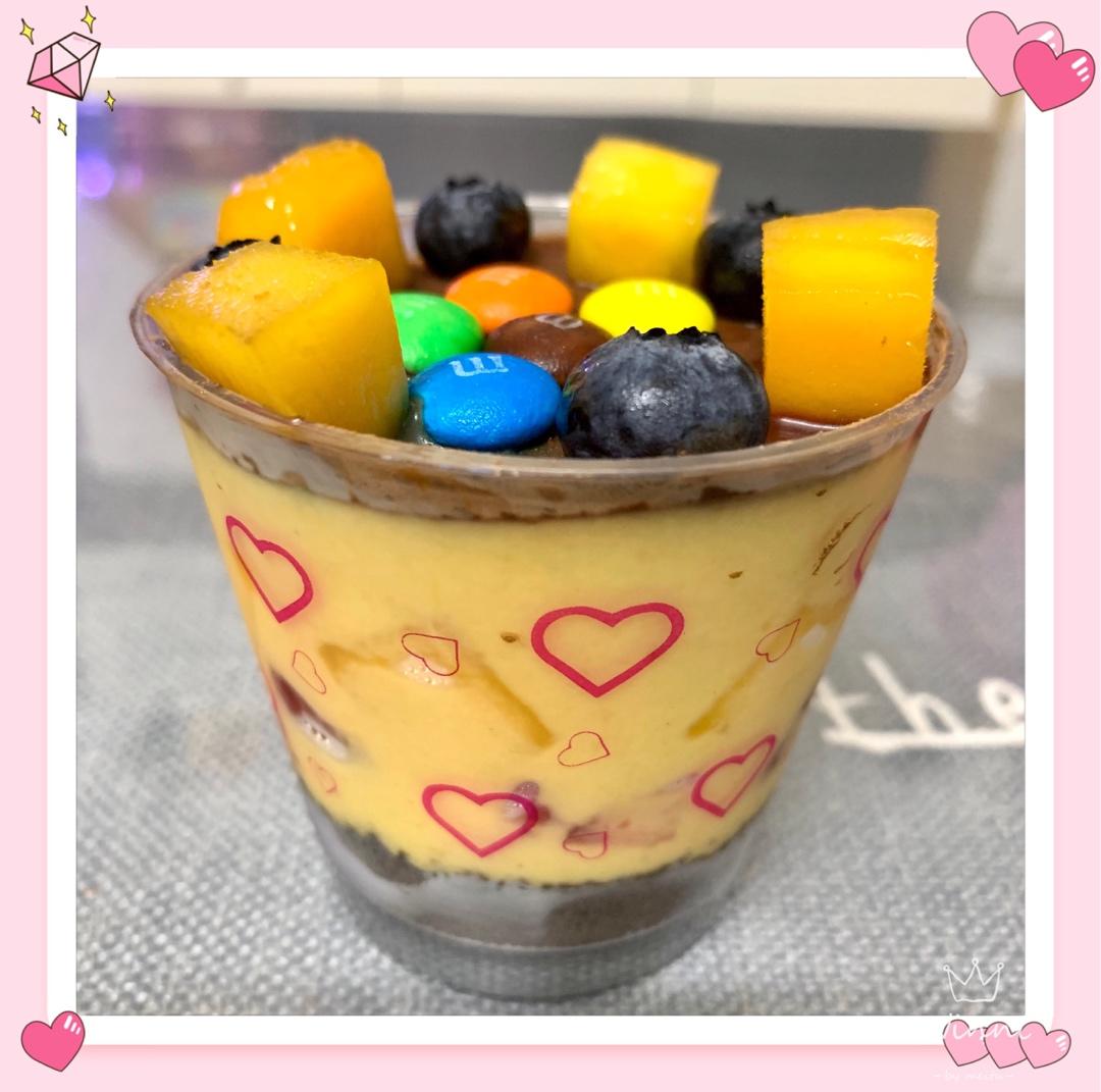 芒果慕斯杯