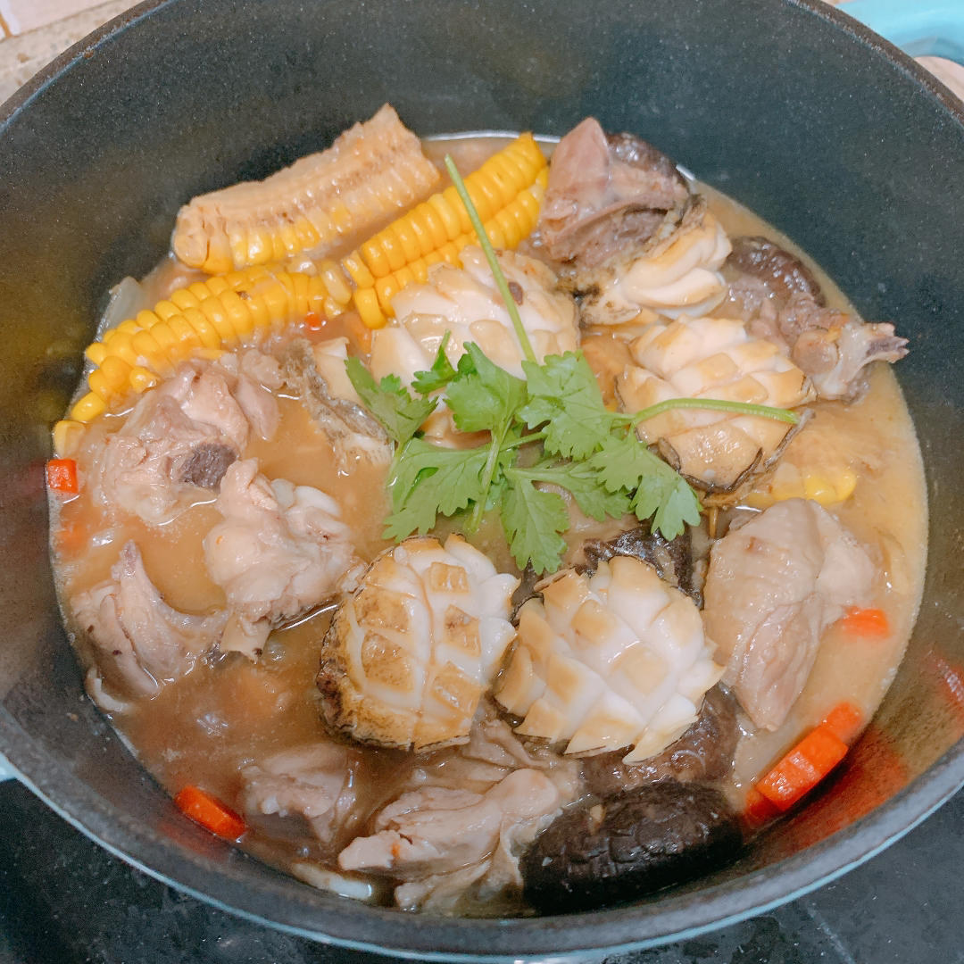 鲍鱼鸡翅煲