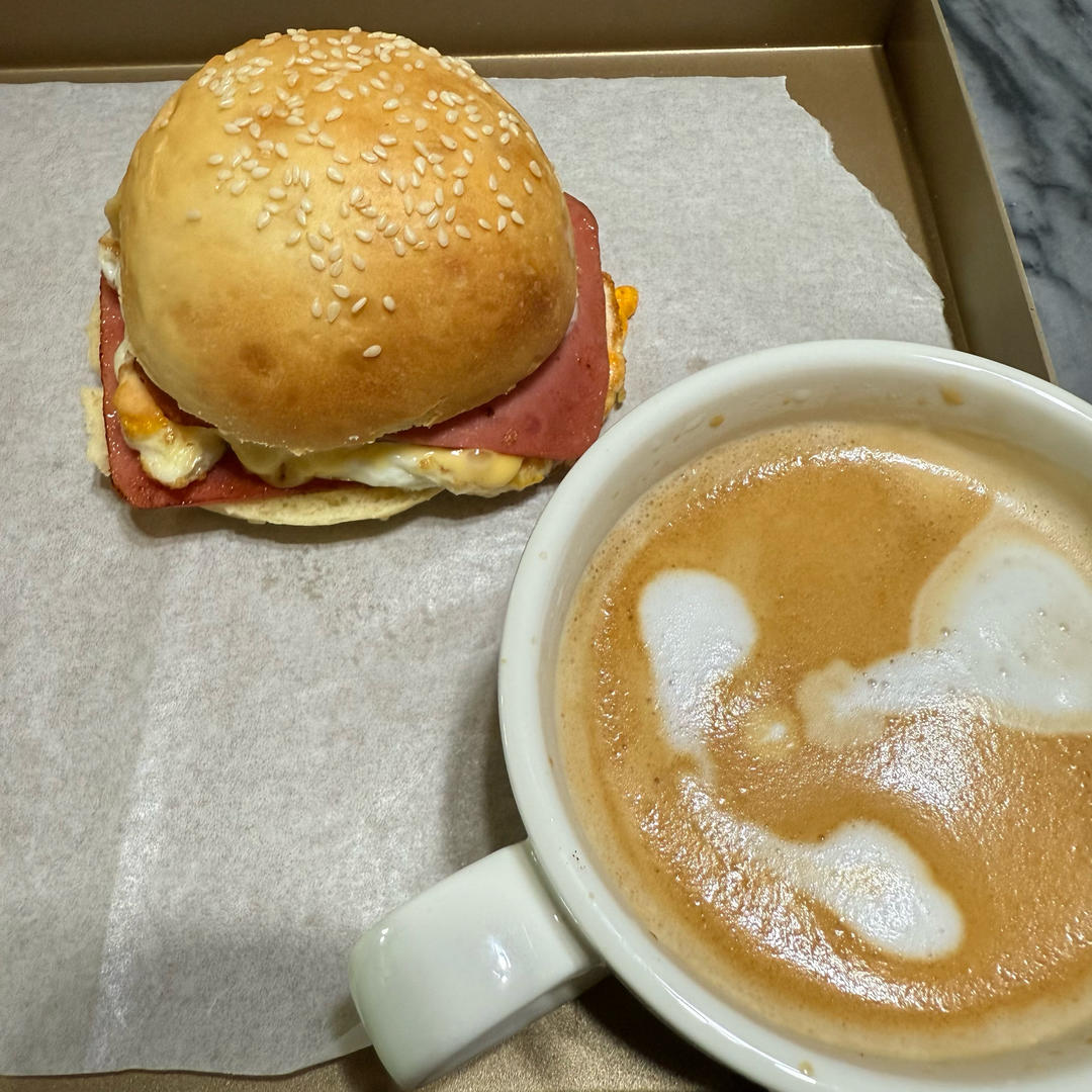 做了10000个汉堡胚后，我来教你最简单的做法