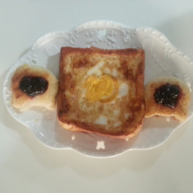 土司煎蛋