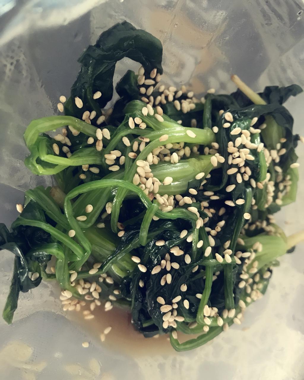 凉拌菠菜