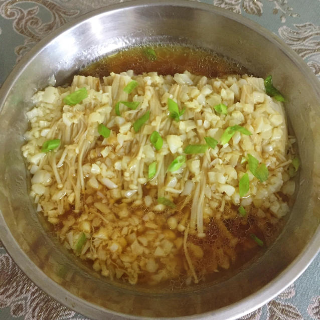 蒜蓉蒸金针菇