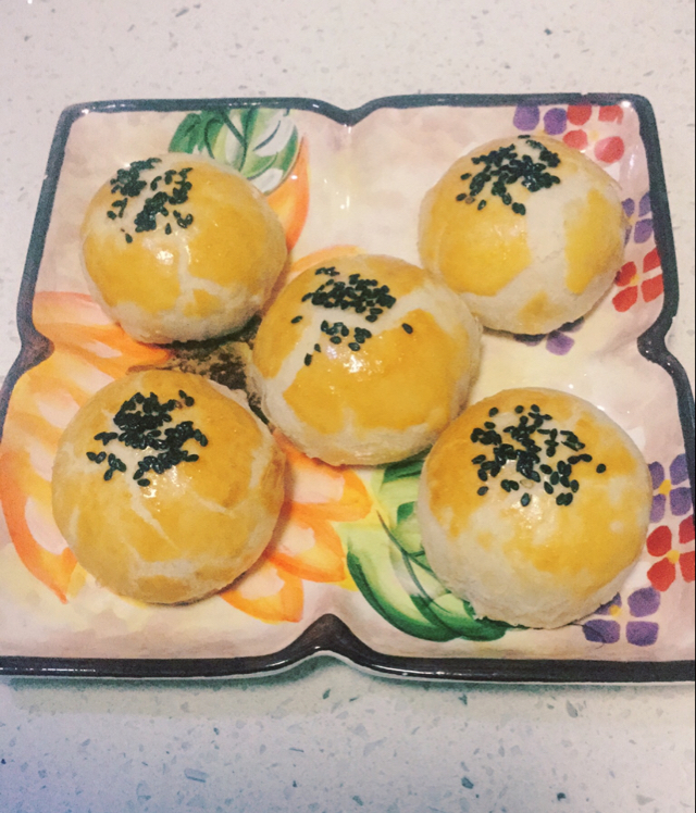蛋黄酥