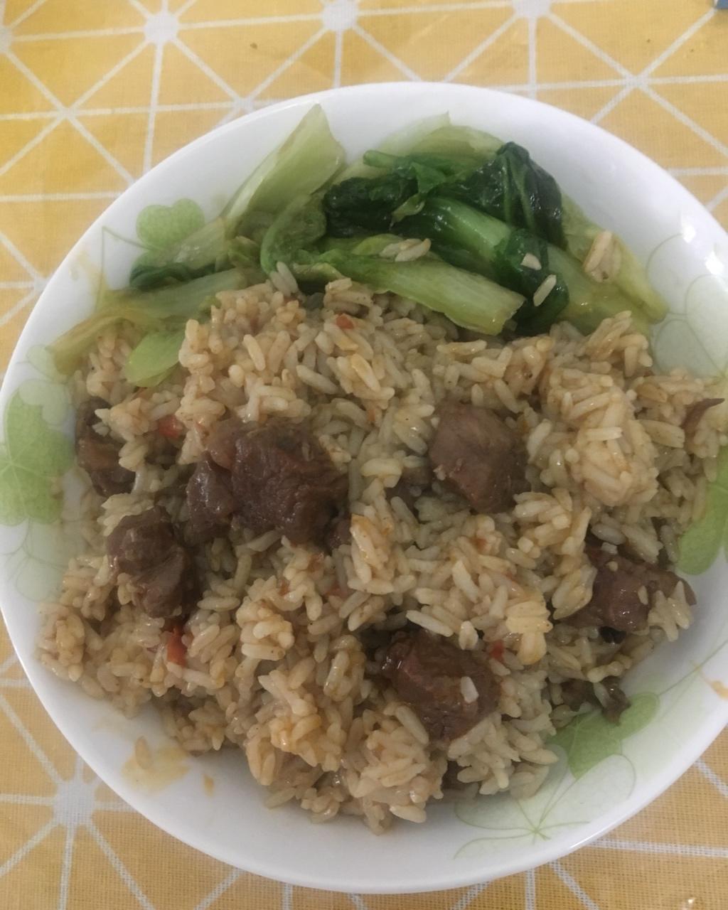 牛肉炒饭
