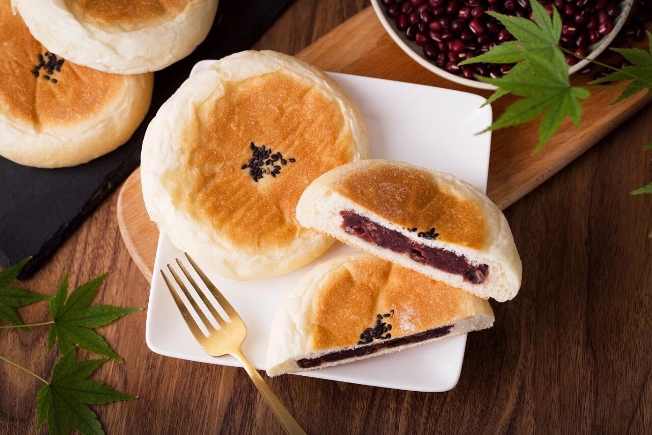 日式红豆小餐包 | 做出扁平面包又均匀上色的小技巧