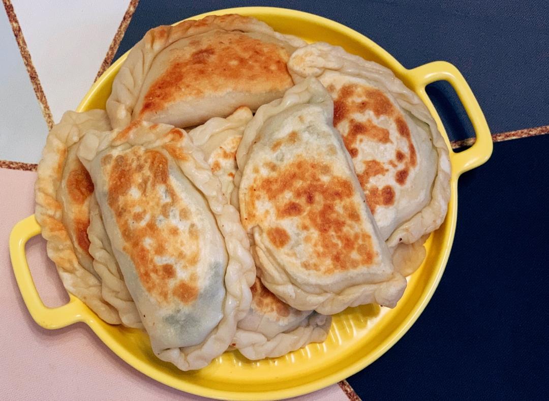 面点新手的韭菜鸡蛋盒子