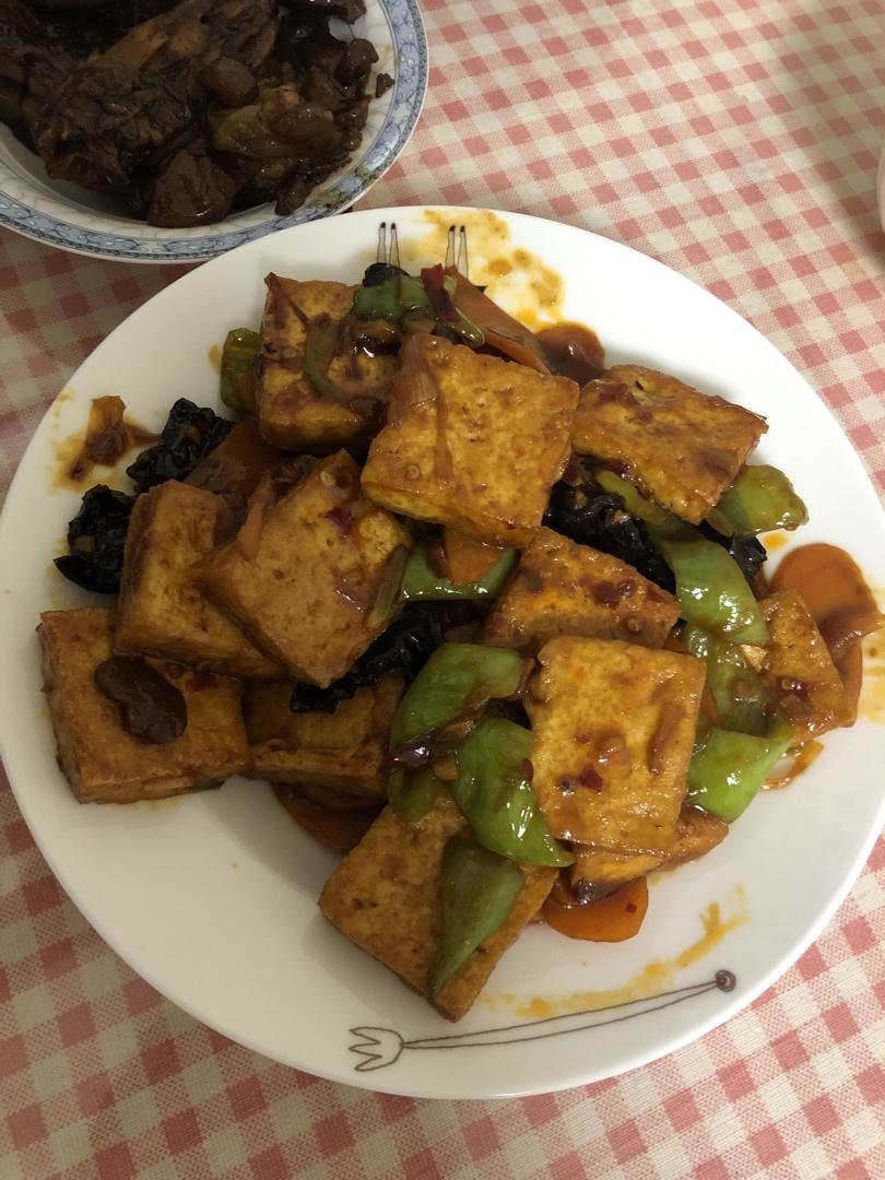 超级下饭的家常豆腐