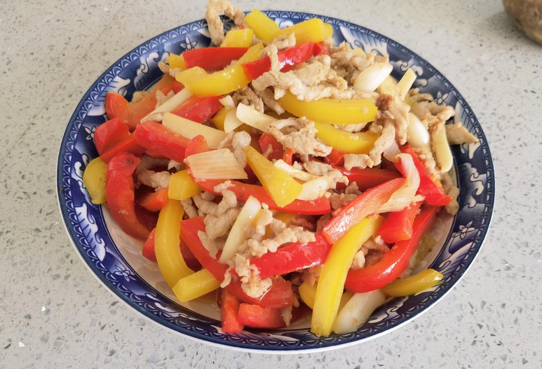 彩椒肉丝