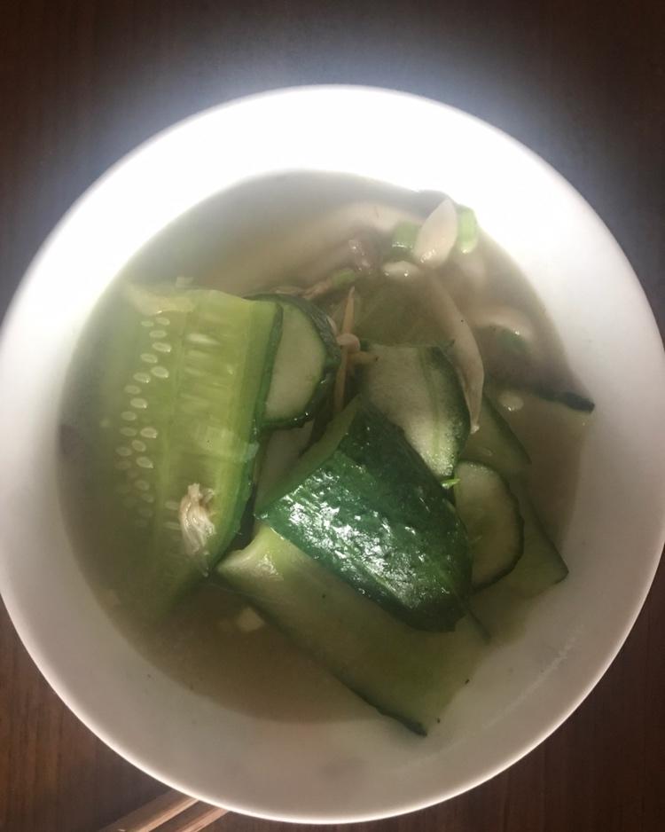 平菇黄瓜汤