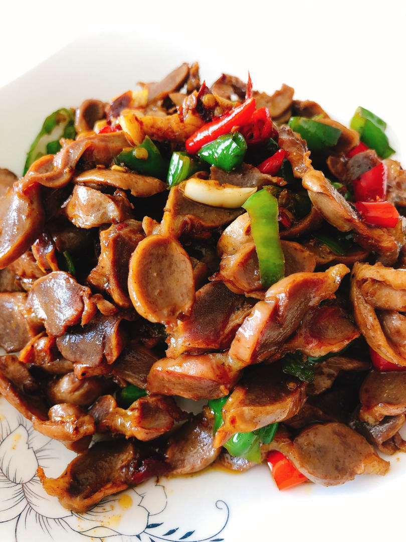 gogo淩爷做的湖南口味香辣鸡胗