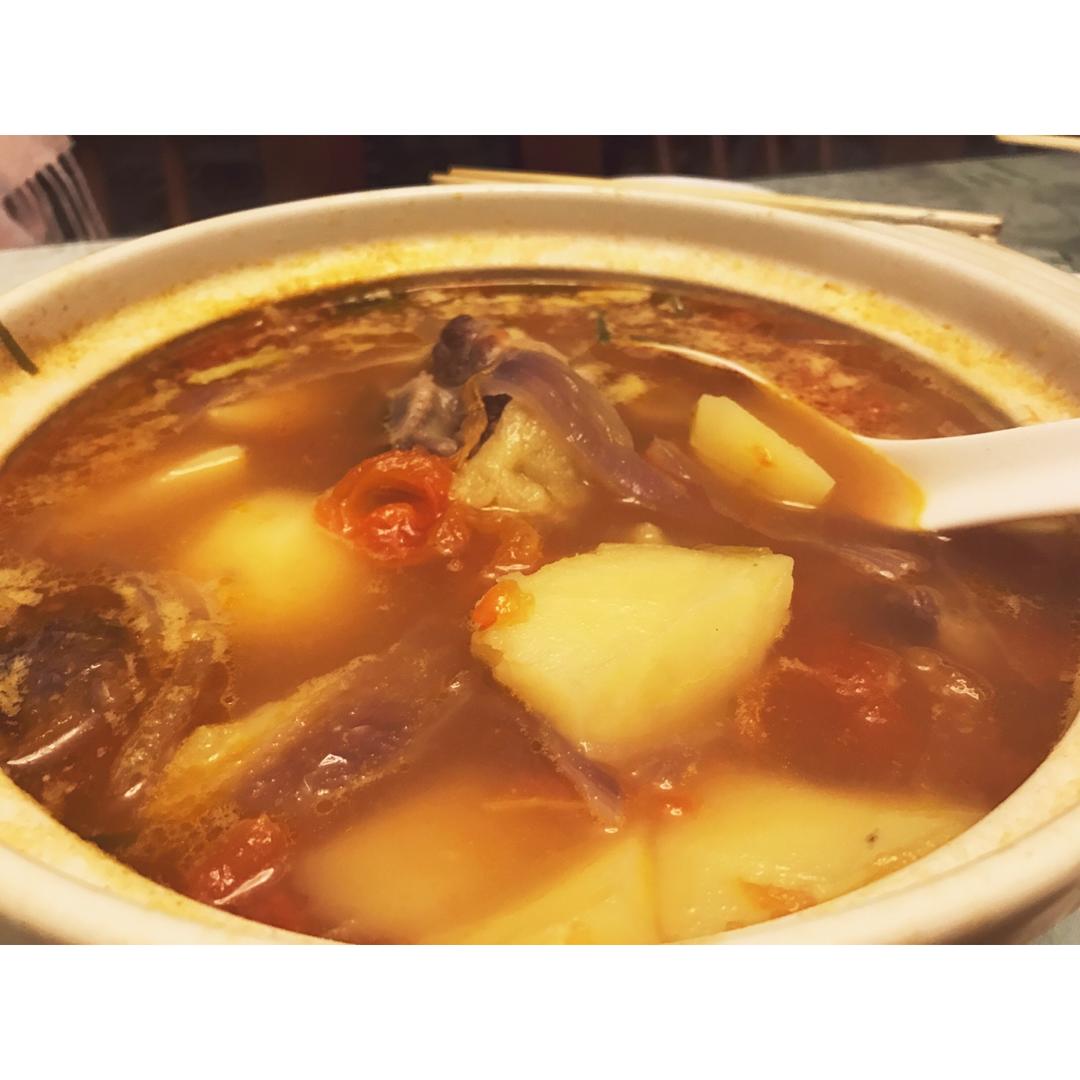 暖心暖胃番茄牛尾汤（减肥版）