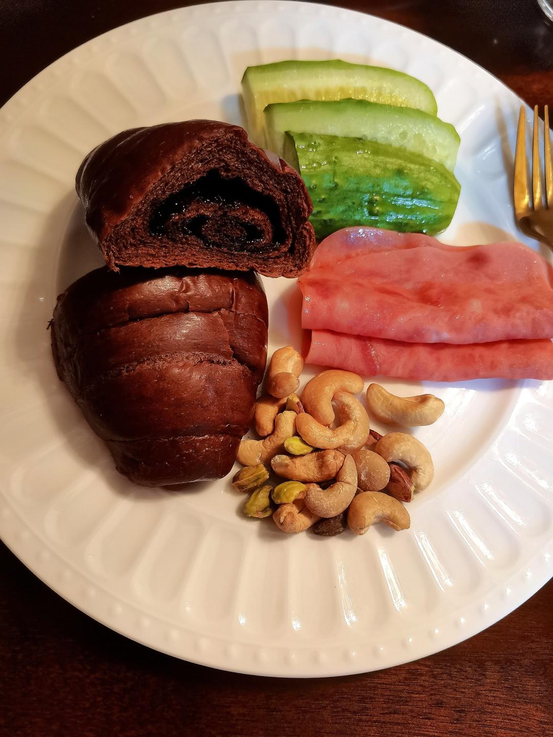 巧克力脆脆珠面包｜巧克力脑袋狂喜