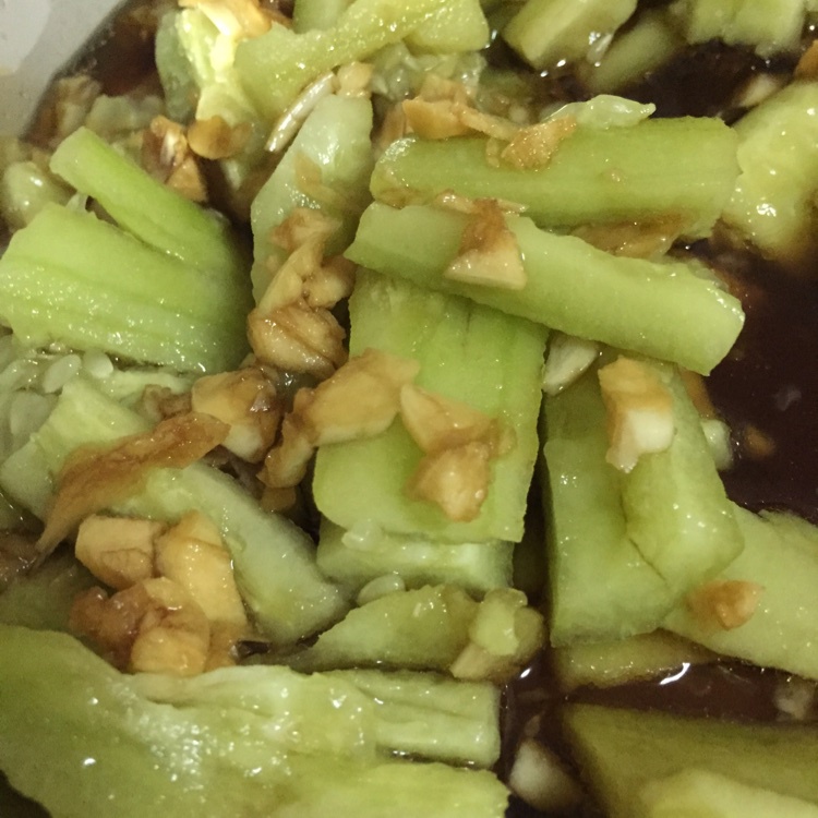 凉拌黄瓜