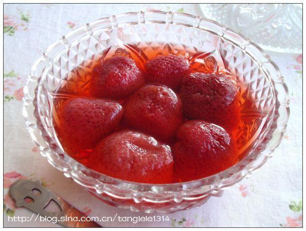 糖水冻草莓的做法