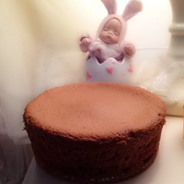 超简单完美戚风蛋糕（6寸2蛋）附打发、翻拌、脱模视频