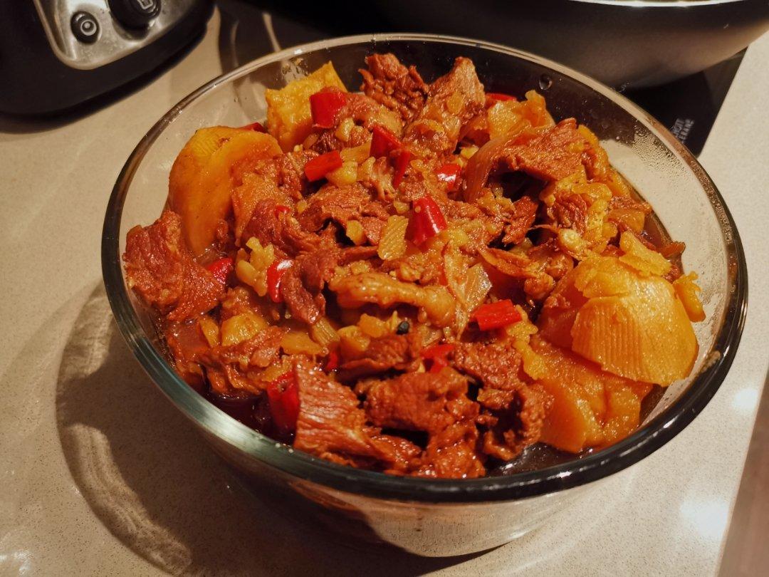 超级简单又美味的炖牛腩——高压锅版