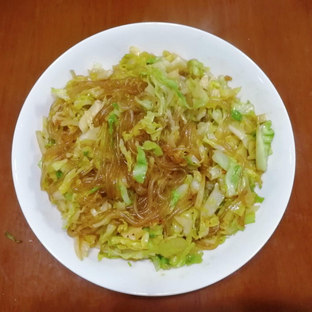 圆白菜炒粉丝