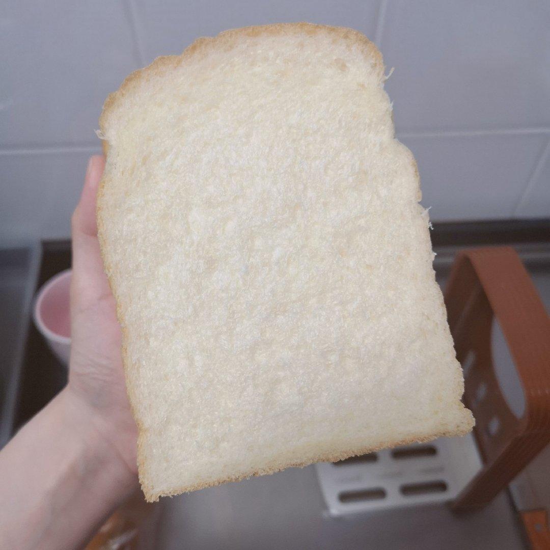 椰奶吐司