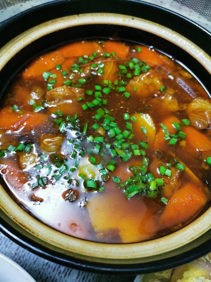 番茄土豆炖牛腩