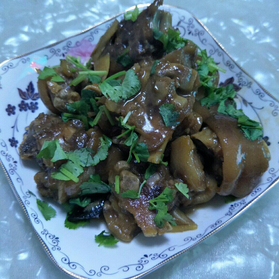 美味的家常菜：红烧猪蹄