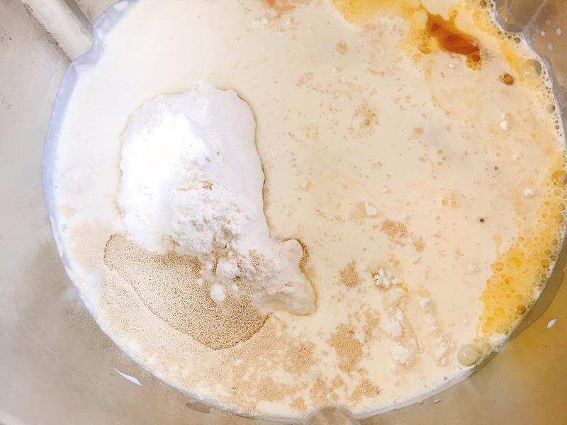 纯奶手撕吐司的做法 步骤1