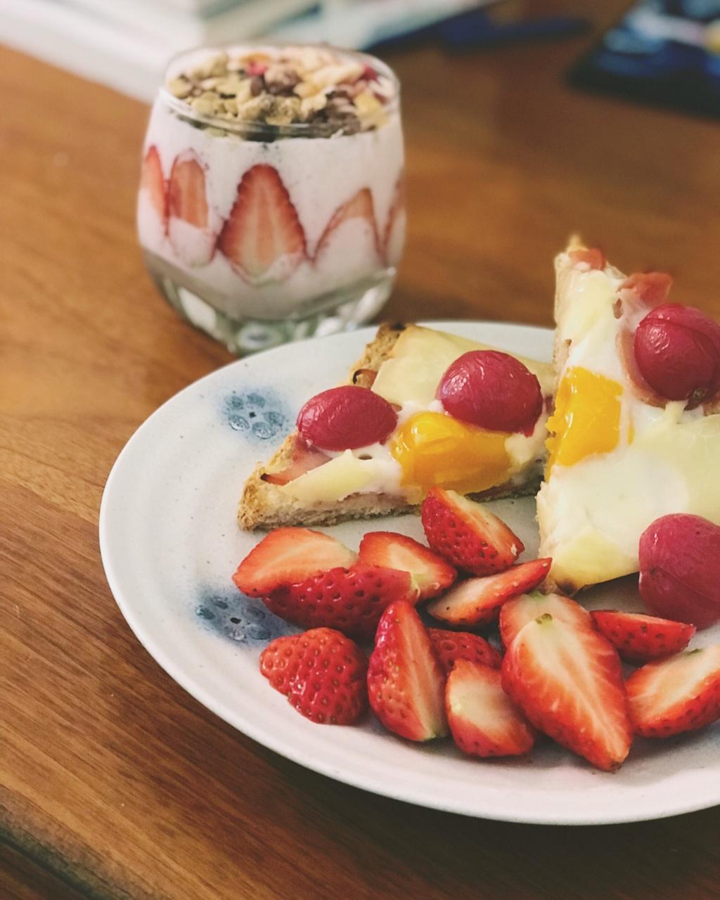 吐司太阳蛋披萨