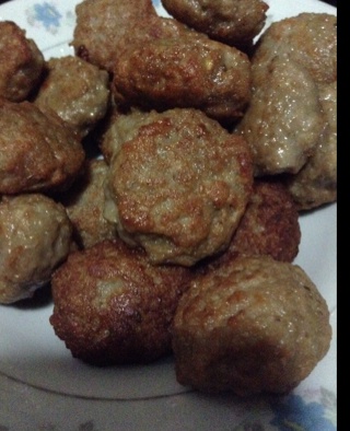 手工做素藕圆子