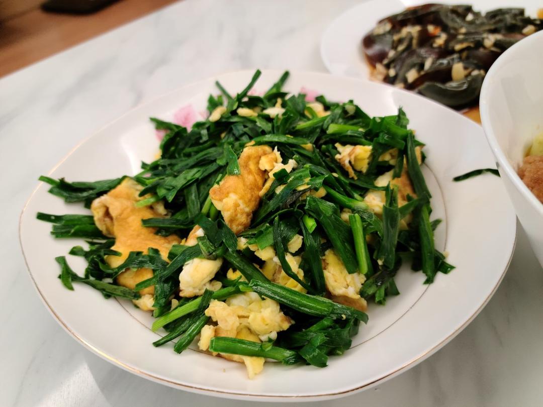 韭菜炒鸡蛋