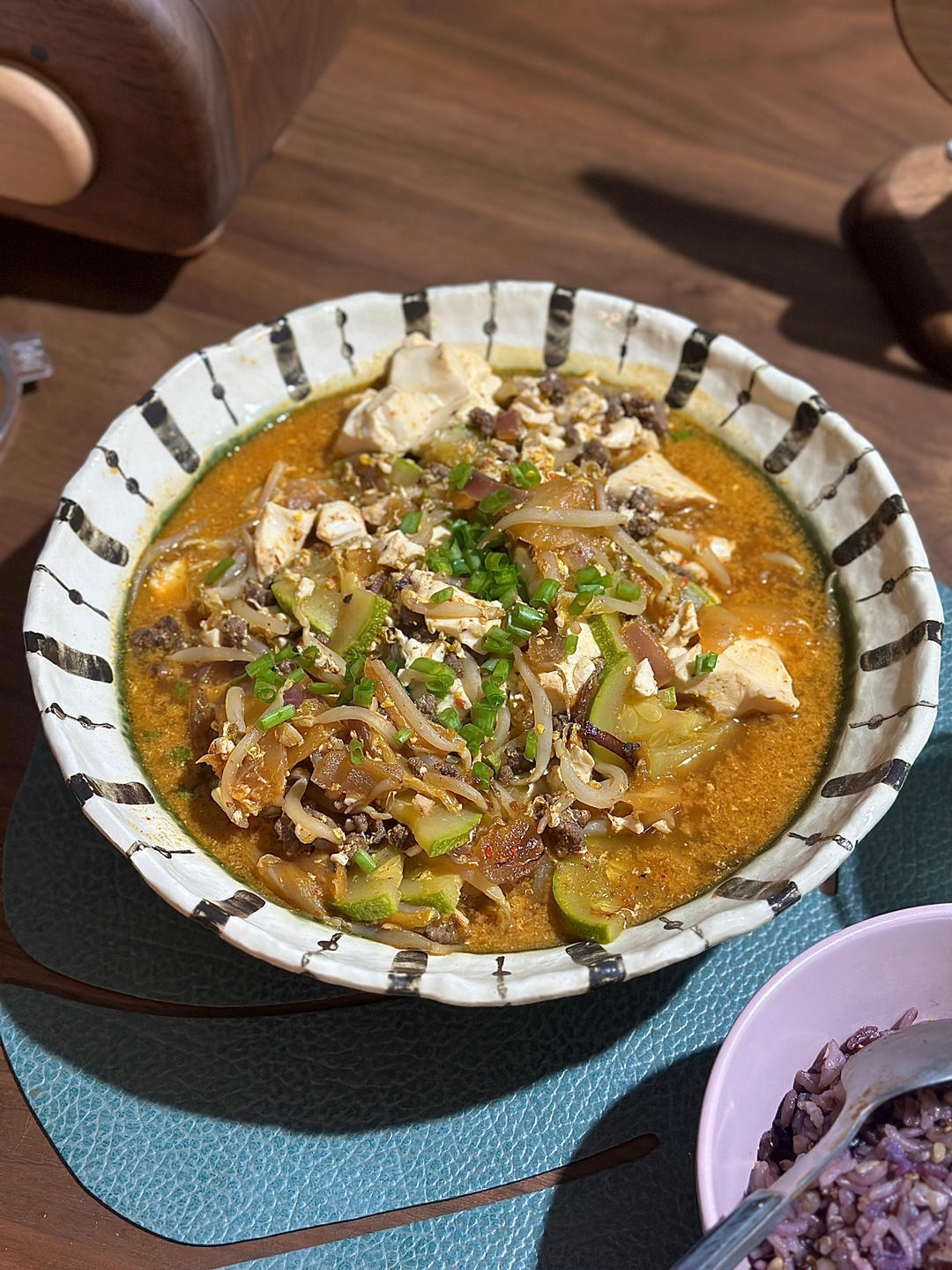 韩国大妈亲授— 韩式泡菜豆腐汤