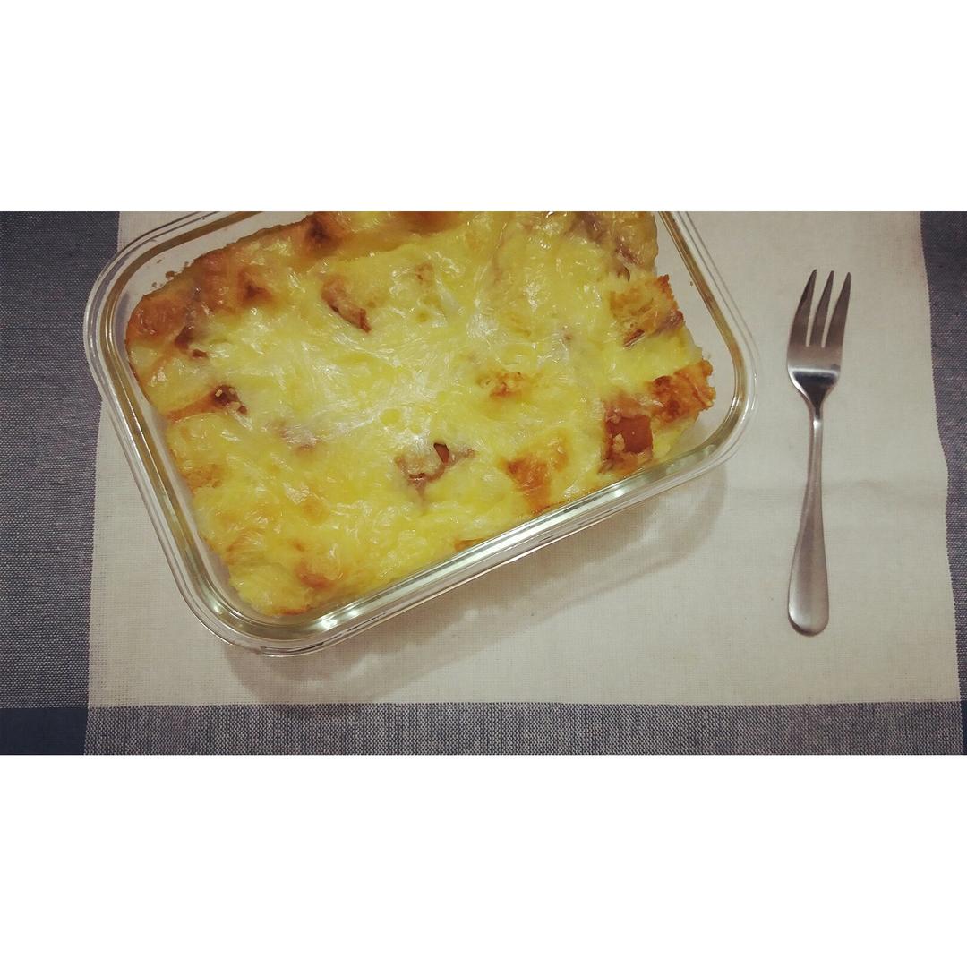 咸焗奶酪面包布丁