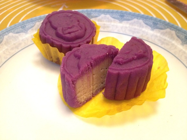 紫薯芸豆月饼