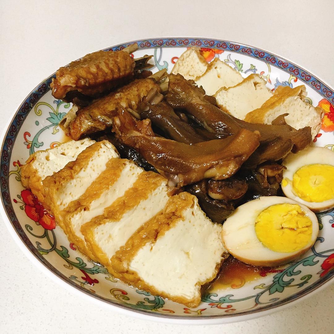 卤味一锅香，谢记独家