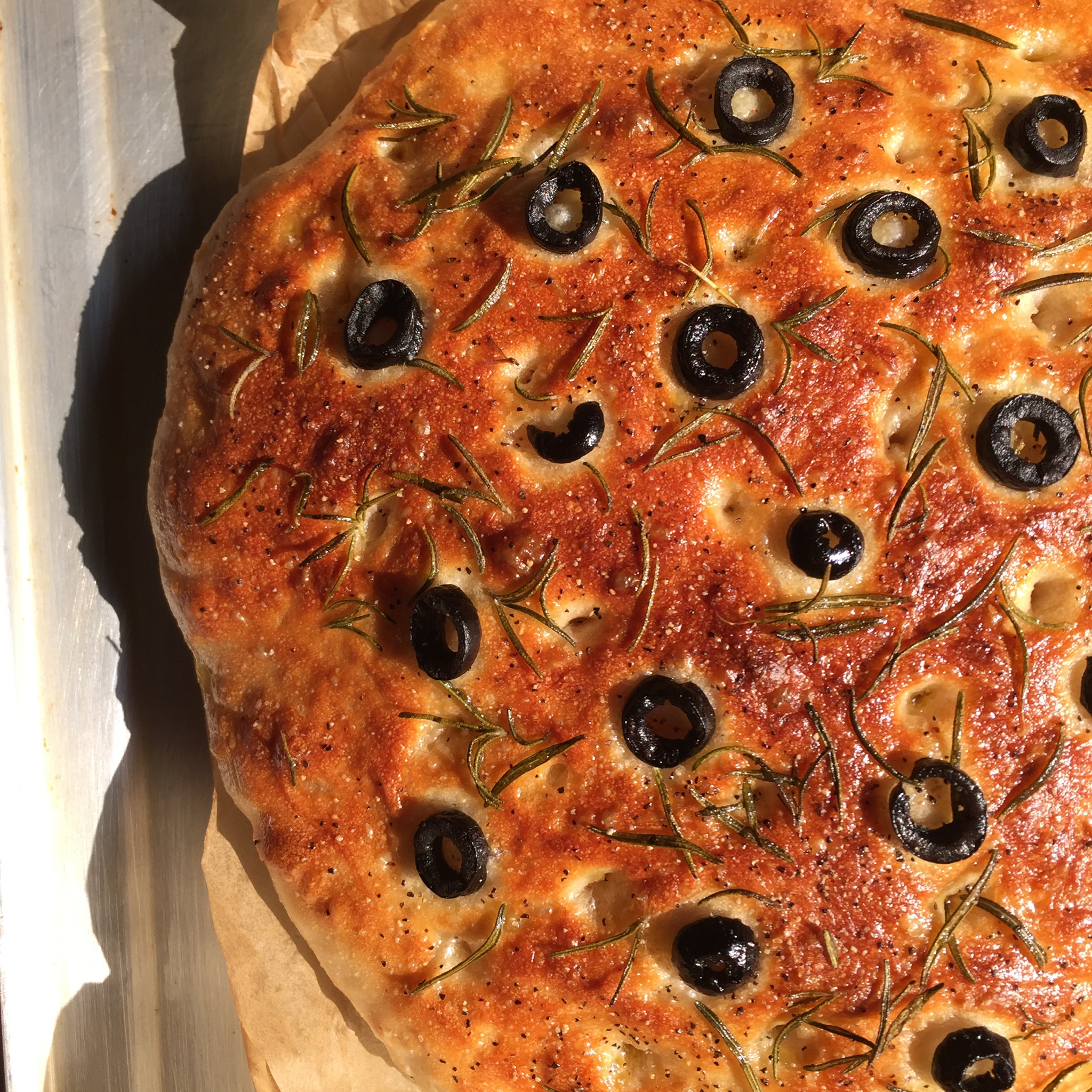 【KINFOLK】迷迭香佛卡夏（附天然酵种版）